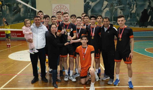 Filede Manisa şampiyonu İl Gençlikspor