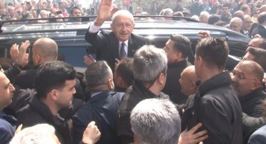 Kılıçdaroğlu'na İzmir'de miting gibi karşılama