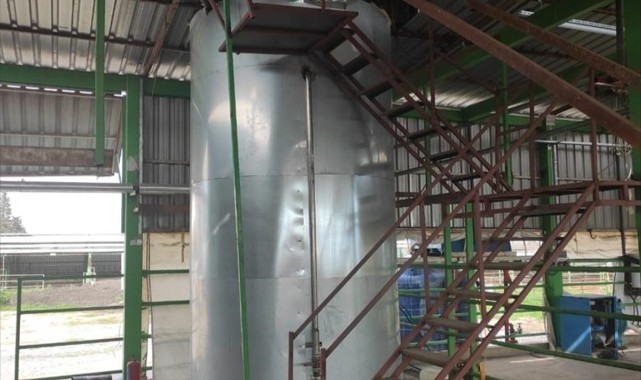 Menemen'de 20 bin 200 litre kaçak akaryakıt ele geçirildi