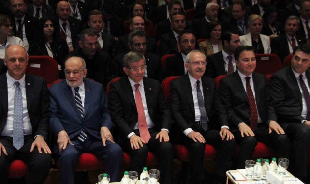 Millet İttifakı, İzmir'de toplandı