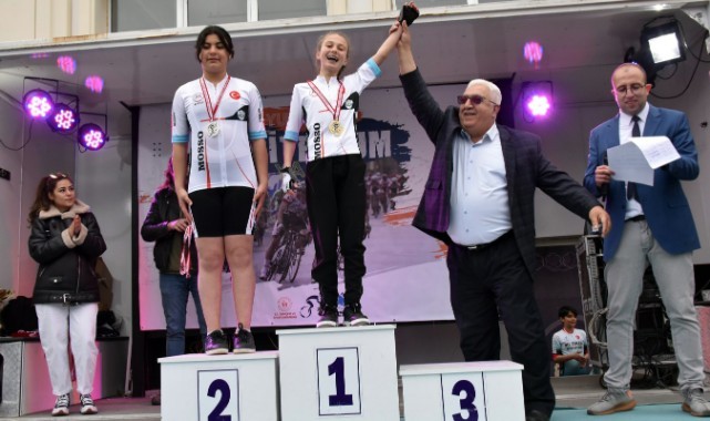Turgutlulu Ecrin, Kriteryum Yarışı'nda birinci oldu