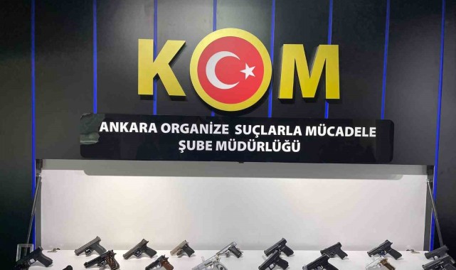 Eğlence mekanlarını ele geçirmeye çalışan örgüte operasyon: 33 gözaltı