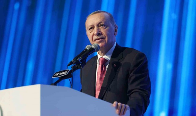 Cumhurbaşkanı Erdoğan'dan açıklamalar