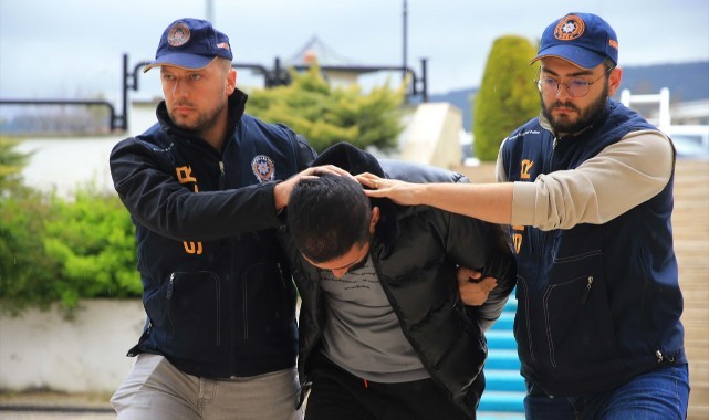 Depremzedeleri dolandırdığı iddiasıyla 1 kişi yakalandı