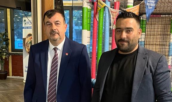 Göncü, iftar yemeğinde muhtarlarla buluştu