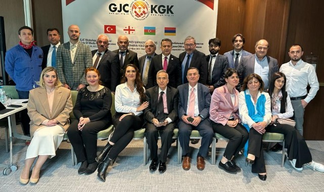 Güney Kafkasya’da tarihi adım: Azerbaycanlı ve Ermeni Gazeteciler “Barış Dili'nde anlaştı