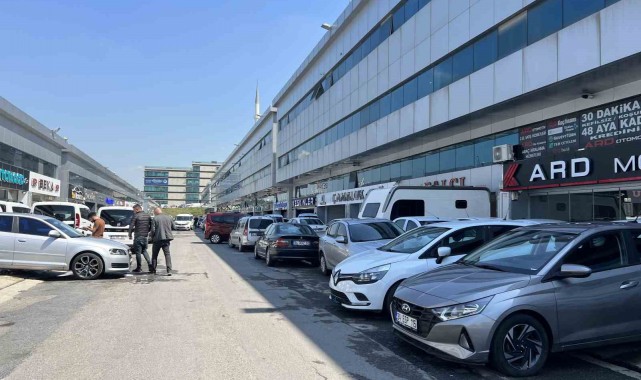 İkinci el otomobil piyasası bayram sonrasında sessizliğe büründü