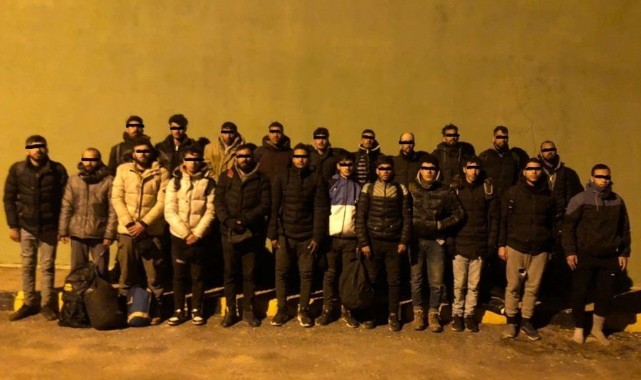  İstanbul’da kaçak göçmen operasyonu: 157 kaçak göçmen yakalandı 