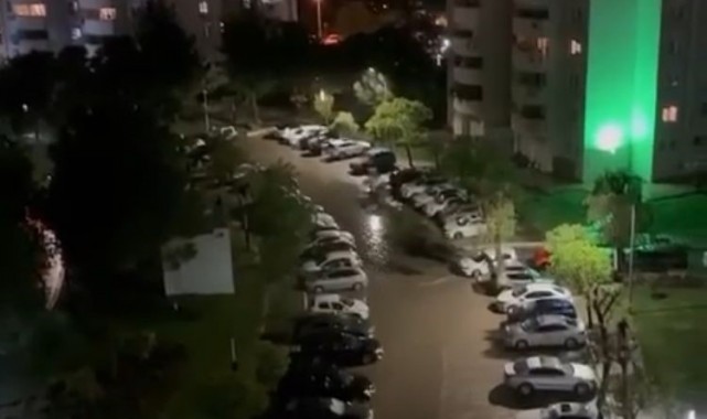 İzmir'de akşam saatlerinde ürküten siren sesleri: Rögarlar taştı, site yönetimi siren çaldı