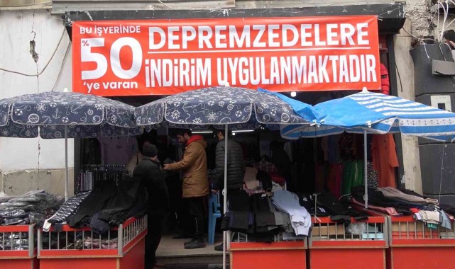Küçük esnaftan depremzedelere destek: Ürünlerde yüzde 50 indirim yaptı