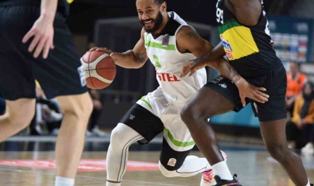 Manisa BBSK: 82 - Frutti Extra Bursaspor: 87