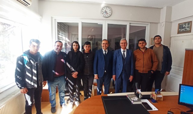 Öğrenciler, Kütüphane Haftası'nı kutladı