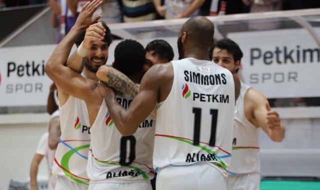Petkimspor, bu sezon ikinci kez üst üste galibiyet aldı