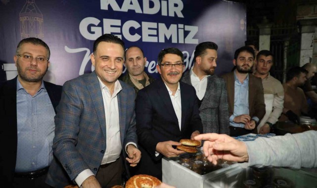 Şehzadeler Belediyesi Kadir Gecesi geleneğini bozmadı
