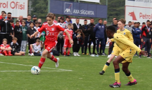 Uluslararası 12 Yaş Altı İzmir Cup'ta şampiyon Bayern Münih