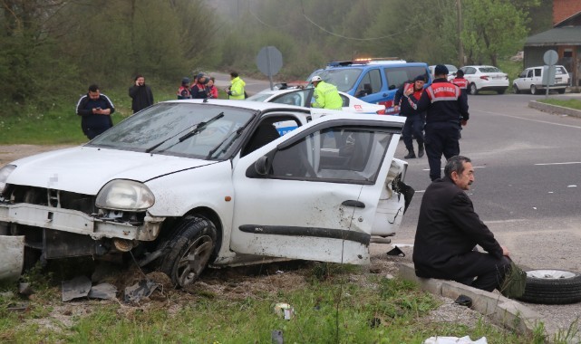 Bolu’da feci kaza kameraya yansıdı: 2’si ağır 7 yaralı