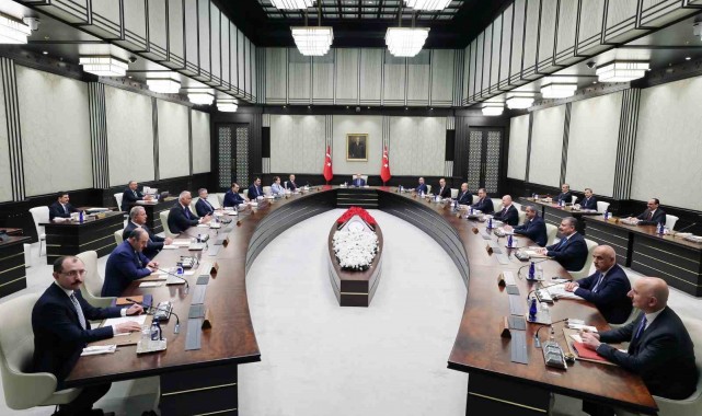 Cumhurbaşkanlığı Kabinesi, Cumhurbaşkanı Recep Tayyip Erdoğan başkanlığında Beştepe'de toplandı.