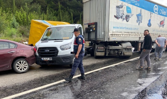 Denizli'de 4 kişinin öldüğü rampada zincirleme trafik kazası