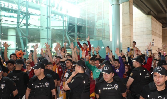 Galatasaray’a Ankara’da şampiyon gibi karşılama 