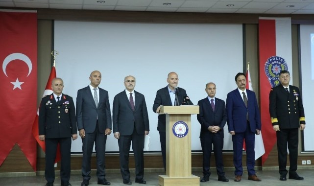 İzmir'deki 'Kökünü Kurutma' Operasyonu'nda 260 tutuklama