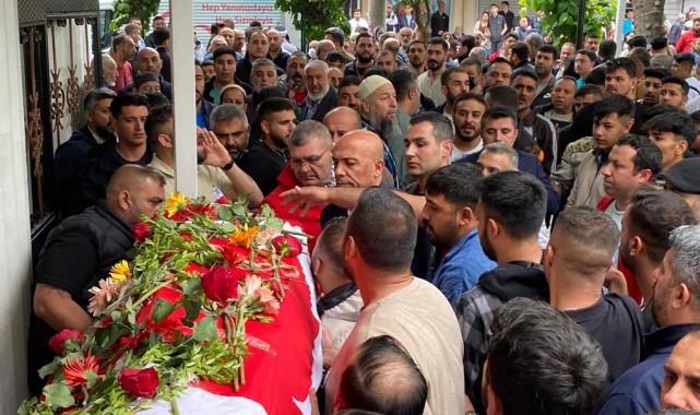 İzmir'de kaza kurşunu olayında polis tutuklandı