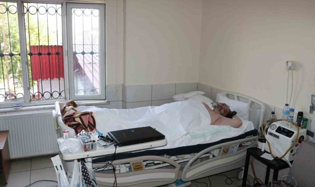Kahramanmaraş'ta 19 yıldır bir yatak hayatı oldu, depremden sonra evden bile çıkamadı