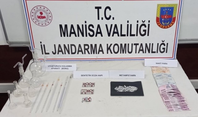 Kırkağaç'ta uyuşturucu operasyonu: 2 gözaltı