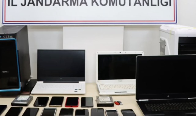 Manisa ve 2 ilde 450 kişiyi dolandıran 10 şüpheli yakalandı