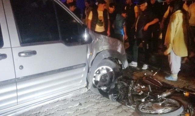 Manisa'da kamyonet motosikletle çarpıştı: 1 ölü, 1 yaralı
