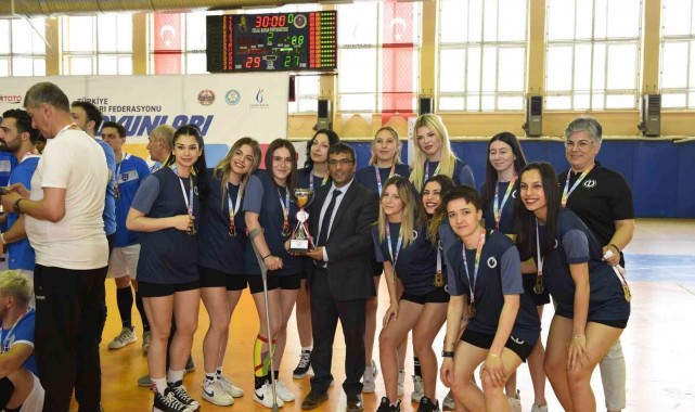 Manisa'da üniversitelerin spor şöleni sona erdi