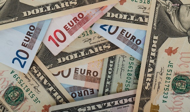 MERKEZ BANKASI: MARTTA KISA VADELİ DIŞ BORÇ STOKU 203 MİLYAR DOLAR OLDU
