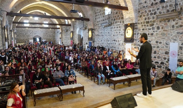 Öğrencilere 'Griden Beyaza Başarı' semineri