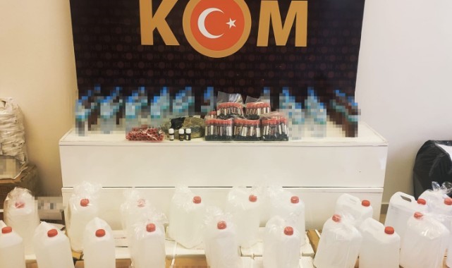 Sahte alkol üreten baba ve 2 oğlu yakalandı   