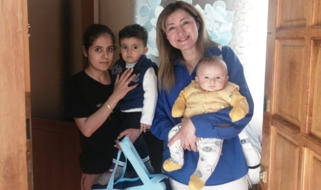 Salihli Belediyesi ‘Hoş Geldin Bebek’ ziyaretlerini sürdürüyor   