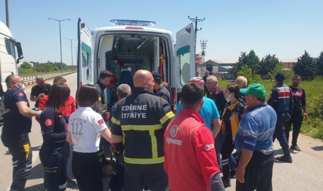 Şarampole yuvarlanan otomobilde aynı aileden 6 kişi yaralandı  
