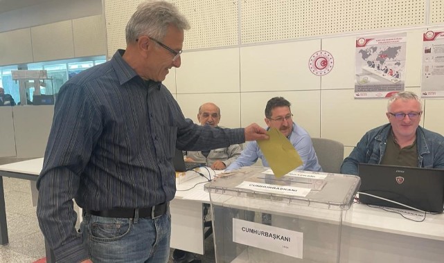 Sarp Sınır Kapısında Cumhurbaşkanlığı seçimi için ikinci tur oy kullanma işlemleri başladı