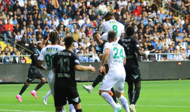 Spor Toto Süper Lig: Adana Demirspor: 1 - Corendon Alanyaspor: 1 (Maç devam ediyor)