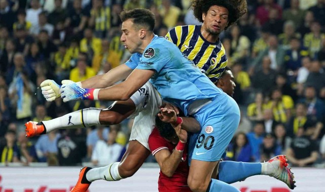 Spor Toto Süper Lig: Fenerbahçe: 2 - FTA Antalyaspor: 0
