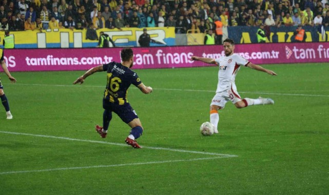 Spor Toto Süper Lig: MKE Ankaragücü: 1 - Galatasaray: 2