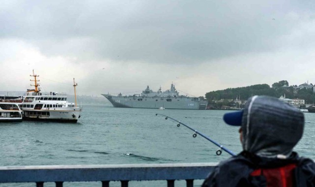 TCG Anadolu yeniden İstanbul'da