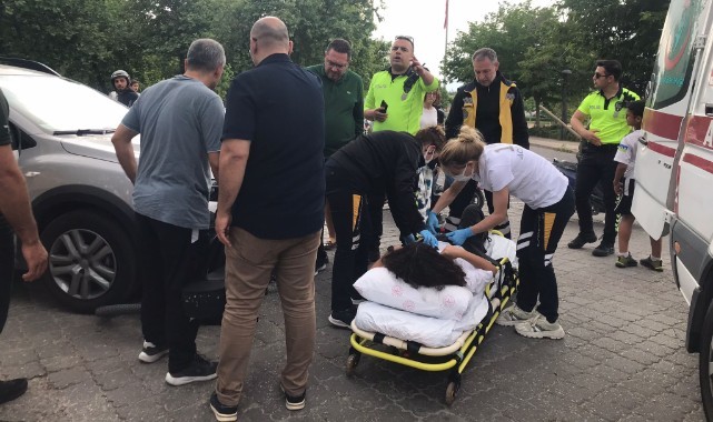 14 yaşındaki bisikletli, otomobilin altında kalmaktan son anda kurtuldu