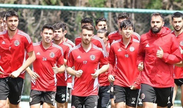 Turgutluspor, Gümüşhane'yi ağırlıyor