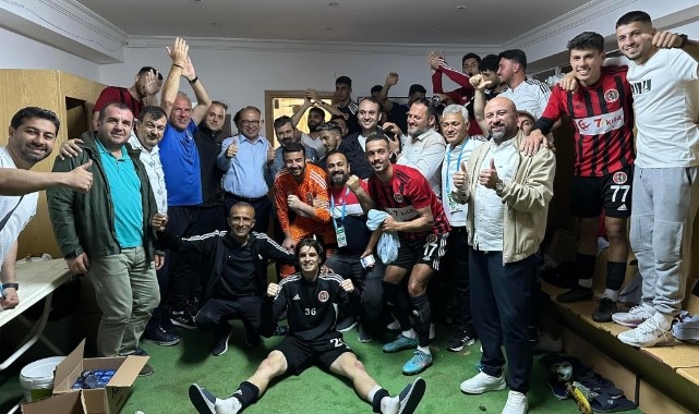 Turgutluspor kümede kalmayı garantiledi