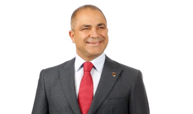 Uçak: 'Haydi kardeşlerim oylarımızı güçlü bir Manisa ve güçlü bir Türkiye için kullanalım'