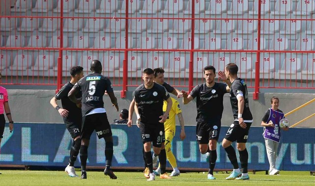 Ümraniyespor, 1. Lig'e düştü