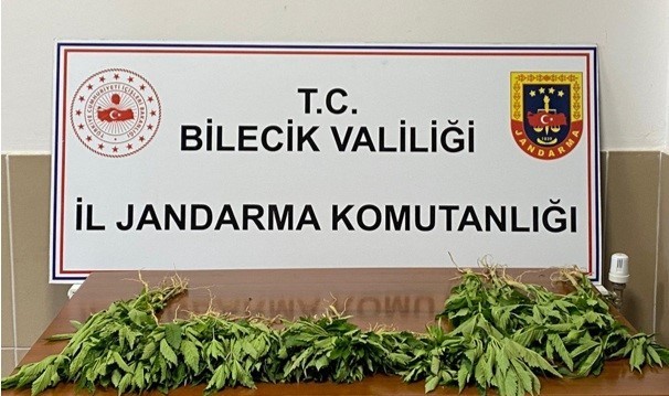 Uyuşturucu operasyonunda 4 kişi yakalandı
