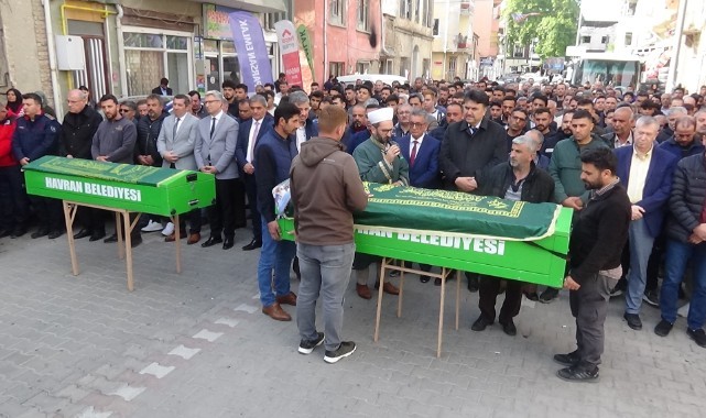 Yangında ölen kahraman baba ve kızı son yolculuklarına uğurlandı   