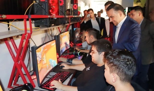Yunusemre'de Valorant heyecanı sona erdi