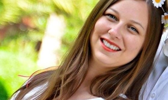 8 aylık bebeğini banyoda yıkarken kalbine yenik düştü