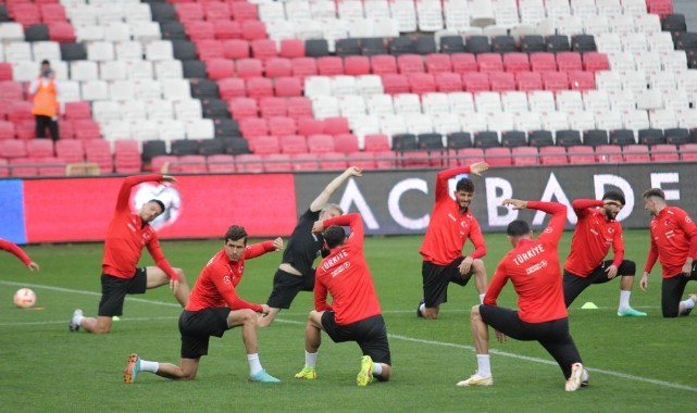 A Milli Takım, Galler maçı hazırlıklarını tamamlandı